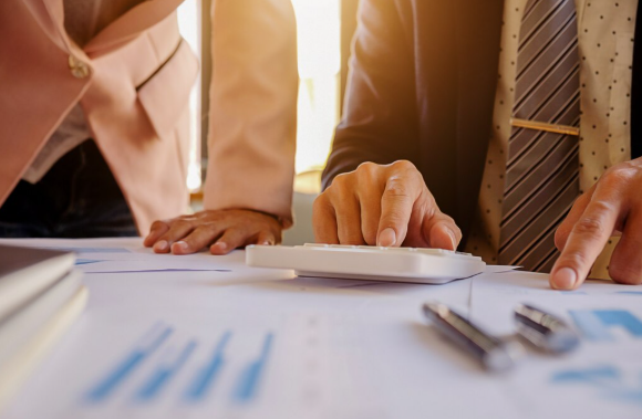 Auditor Interno: Como Escolher o Curso Certo para Impulsionar sua Carreira e Beneficiar sua Empresa